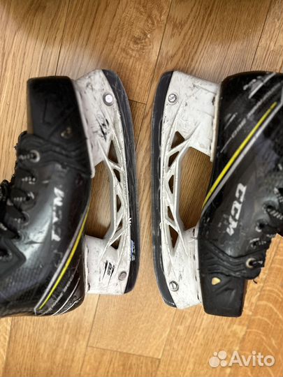 Хоккейные коньки CCM