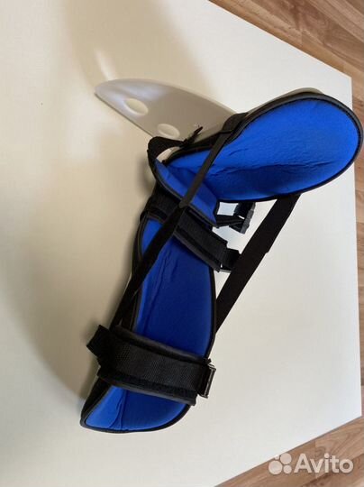 Деротационный сапожок ортез