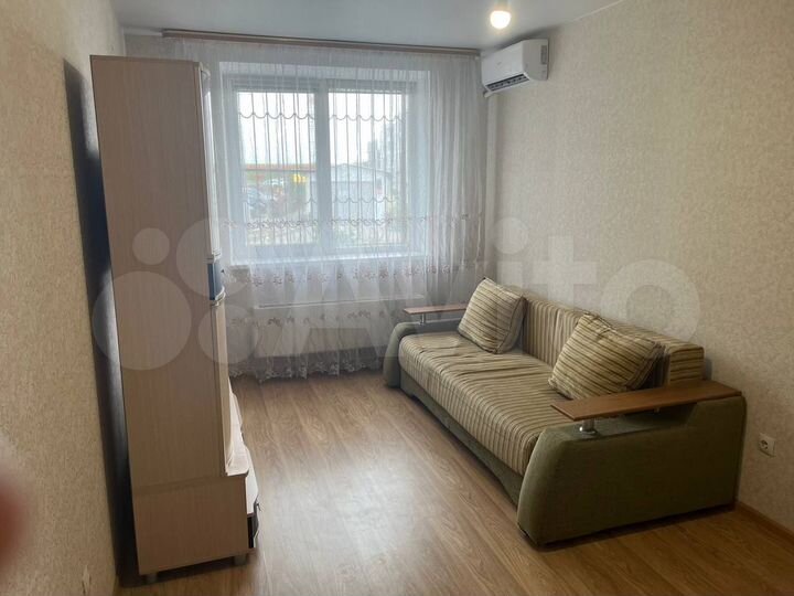 2-к. квартира, 52 м², 2/4 эт.