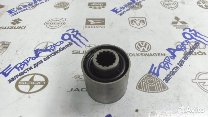 Шкив (втулка) насоса гура Audi A6 C6,4F 2004-2011