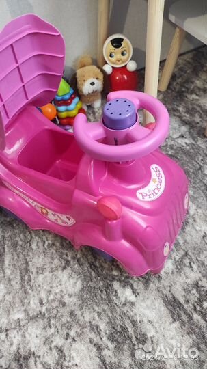 Машинка каталка для девочки