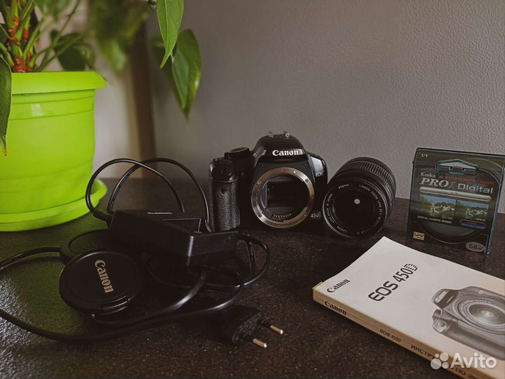 Зеркальный фотоаппарат Canon 450d