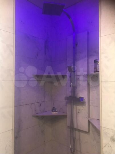 2-к. квартира, 53,9 м², 1/3 эт.