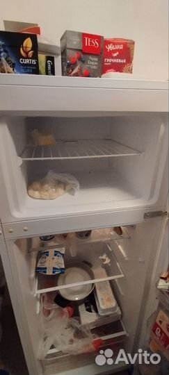 Холодильник бу dexp