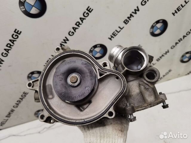 Помпа BMW N62B36 N62B44