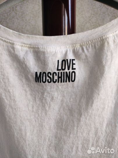 Футболка Love Moschino