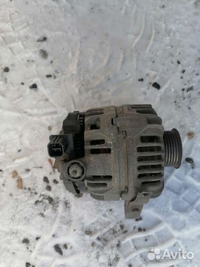 Генератор toyota avensis