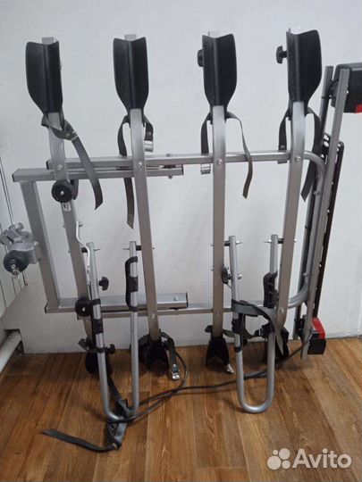 Велобагажник на 4 велосипеда на фаркоп amos