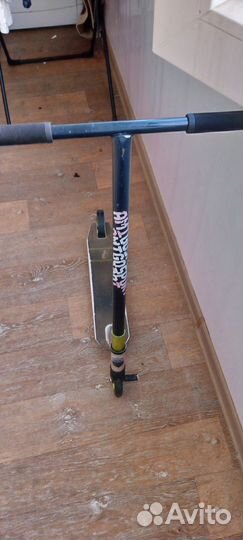 Трюковой самокат