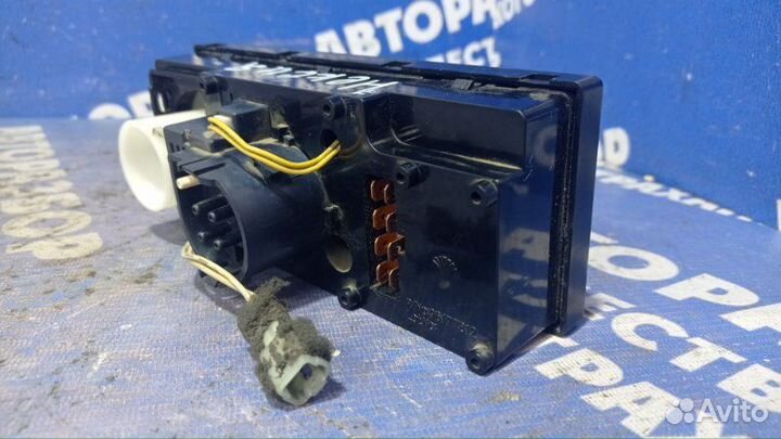 Блок управления печкой Daewoo Nexia седан 2007