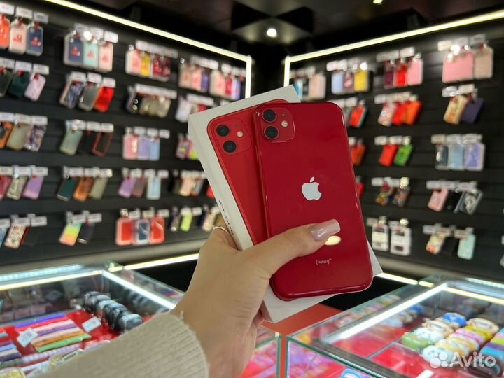 iPhone 11, 64 ГБ