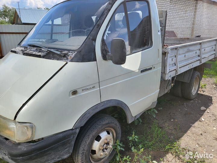 ГАЗ ГАЗель 330210, 2001