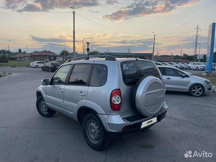 Chevrolet Niva, 2010