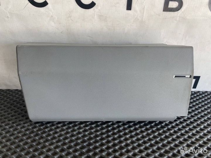 Заглушка салона Renault T 82365303