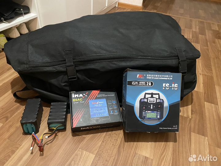 Прикормачный кораблик