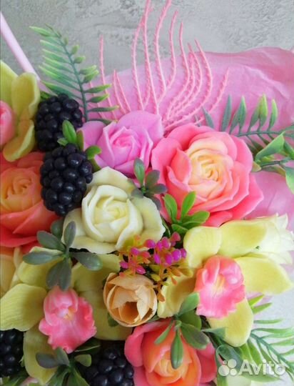 Букет из мыльных цветов на 1 сентября