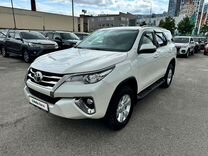 Toyota Fortuner 2.7 AT, 2018, 110 000 км, с пробегом, цена 3 150 000 руб.