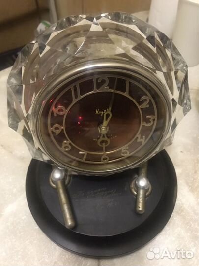 Настольные часы