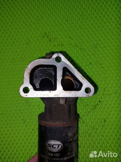 Кронштейн масляного фильтра Ford Focus 1 1.6 8кл