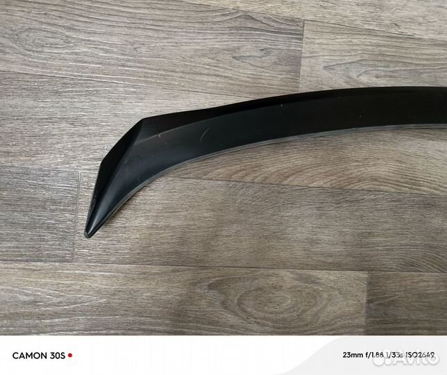 Спойлер на крышку багажника Kia Rio 4