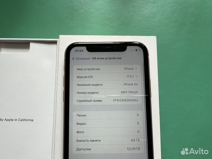 iPhone Xr, 64 ГБ