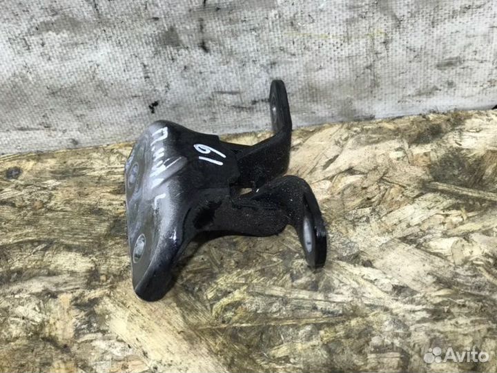 Петля двери передняя левая Hyundai I40 1 Рестайл