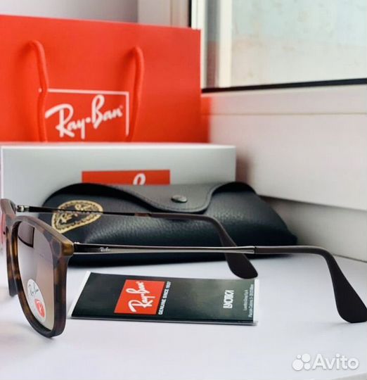 Очки ray ban Chris polaroid коричневые