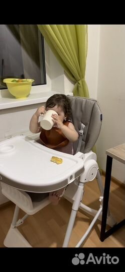 Стульчик для кормления