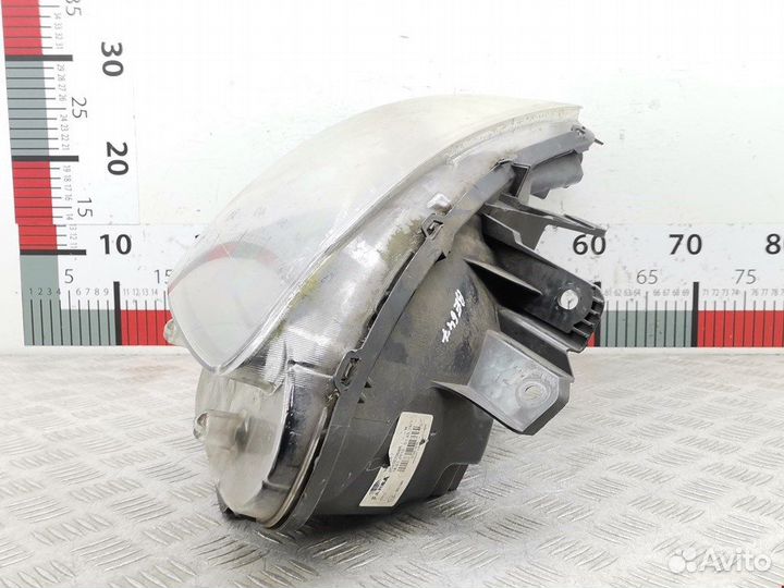 Фара правая Renault Clio