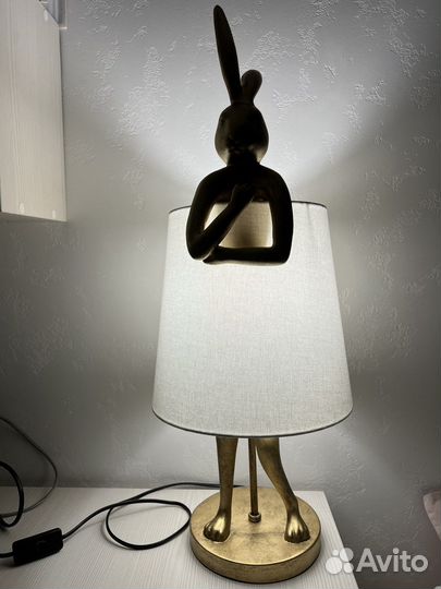 Светильник настольный Rabbit Gold 68см kare design