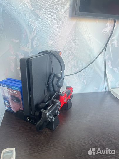 Sony playstation 4 slim с играми