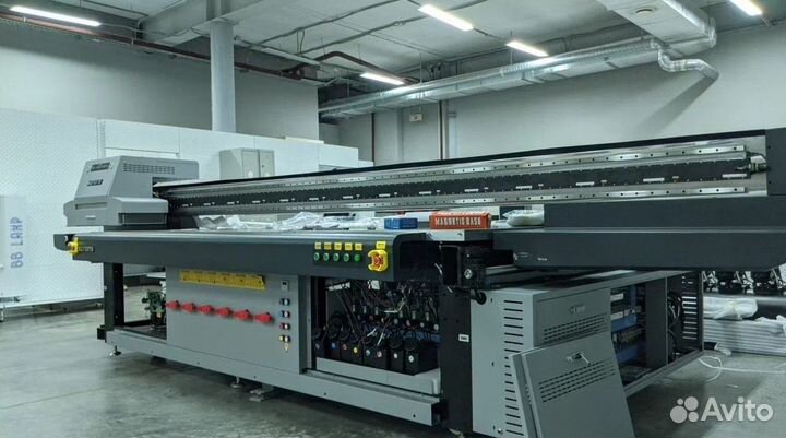 Планшетный уф-принтер xenons