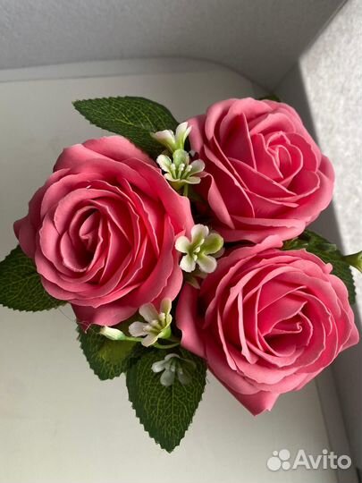 Букет из мыльных цветов в стаканчике