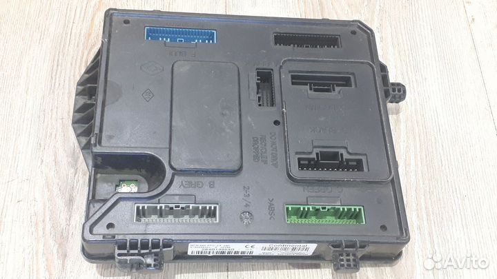 Блок комфорта иммобилайзера Renault fluence