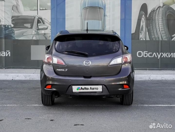 Mazda 3 1.6 МТ, 2012, 304 239 км