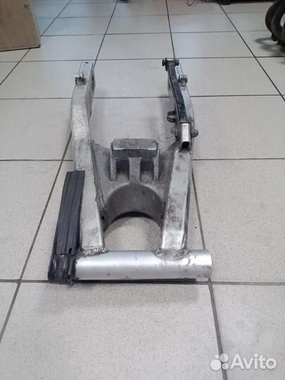 Маятник Suzuki Bandit GSF 400