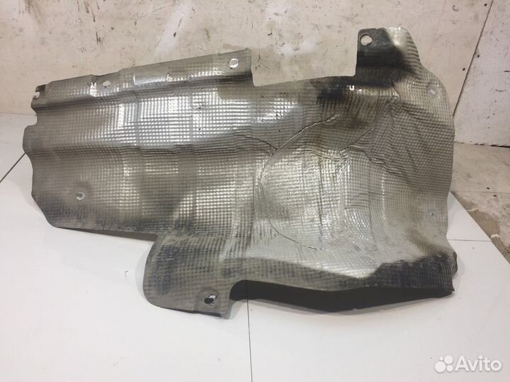 Экран тепловой днища (Geely Atlas I)