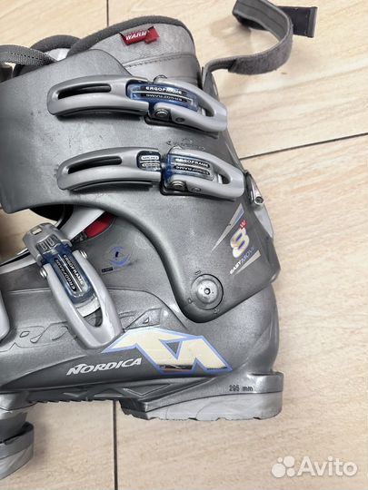 Горнолыжные ботинки