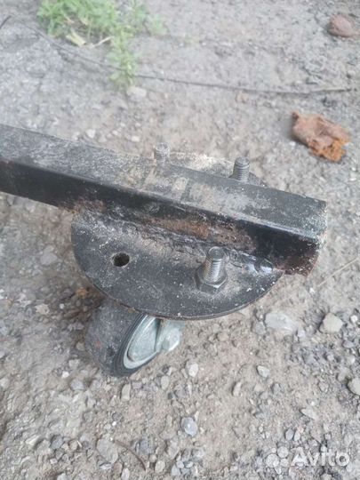 Стойка домашняя, бытовая