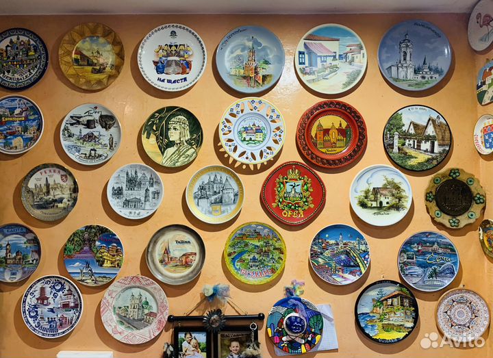Тарелки декоративные из разных стран