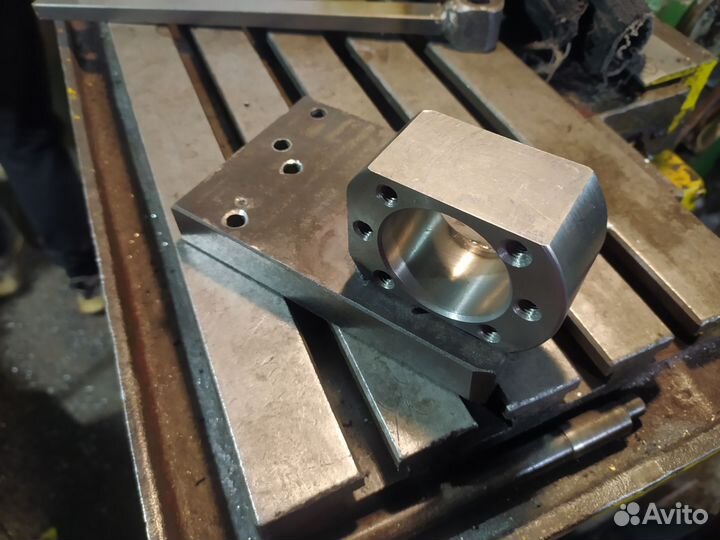 Токарно фрезерные работы в Берёзовском