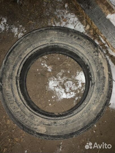 Bridgestone Dueler H/T D687 225/65 R17