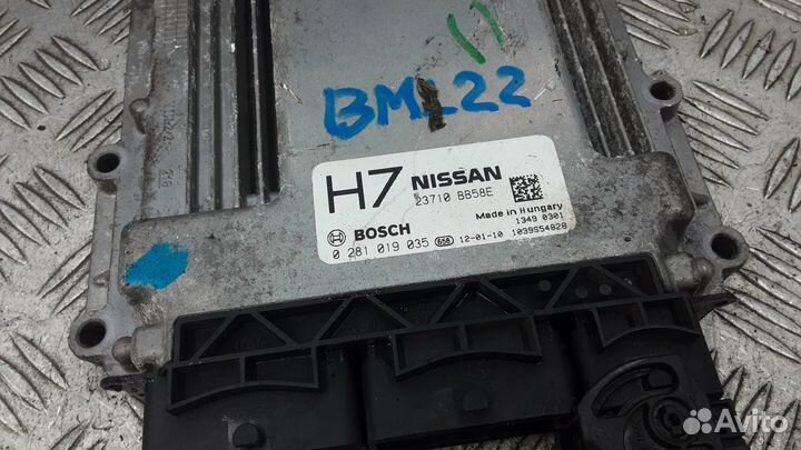 Блок управления двигателем Nissan Qashqai J10