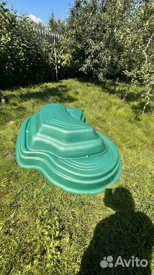 Пруд декоративный садовый 