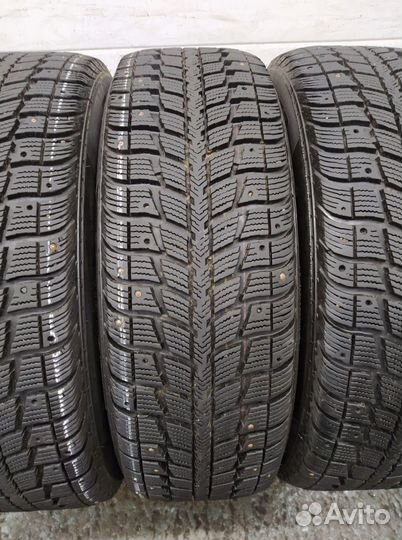 Federal Himalaya WS2 225/60 R17 98W
