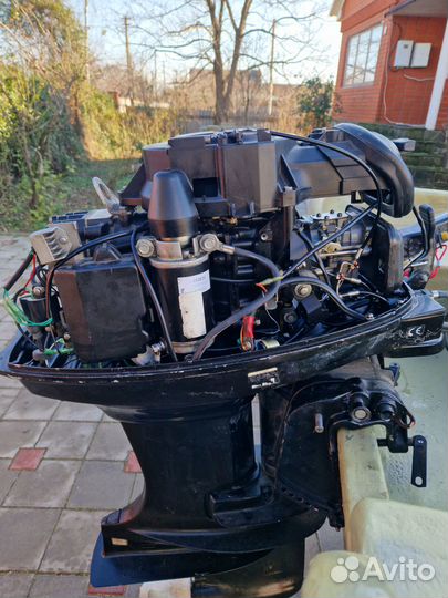 Продается лодка с мотором