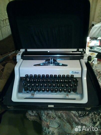 Пишущая машинка