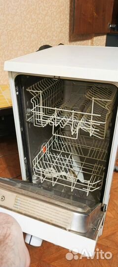 Посудомоечная машина Zanussi zds 104