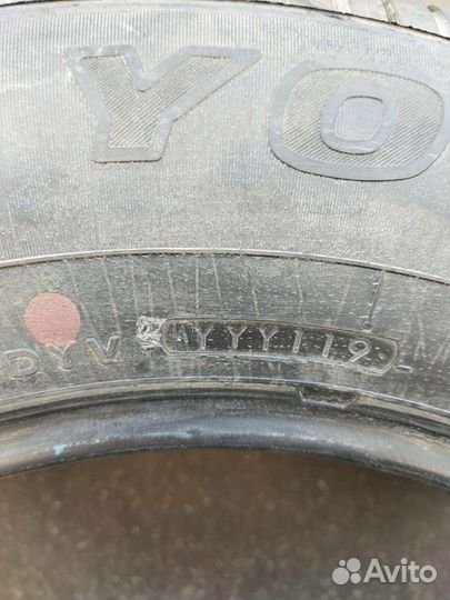 Yokohama Geolandar G033 215/70 R16
