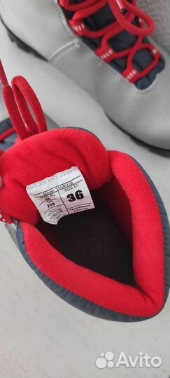 Лыжи 158 см с ботинками 36 р и палками 108 см